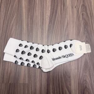 NWT Alexander McQueen Skull Short Socks, M, White